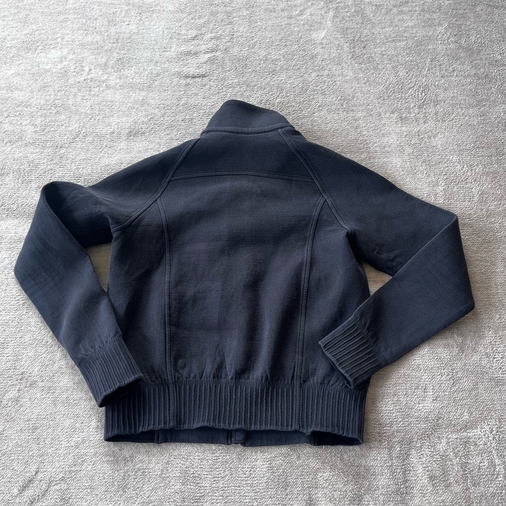 Lululemon NTS Jacket Black Release Date: 2/2017Style Number: W4AG6SOriginal Pric - Picture 5 of 6